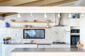 modern white kitchen